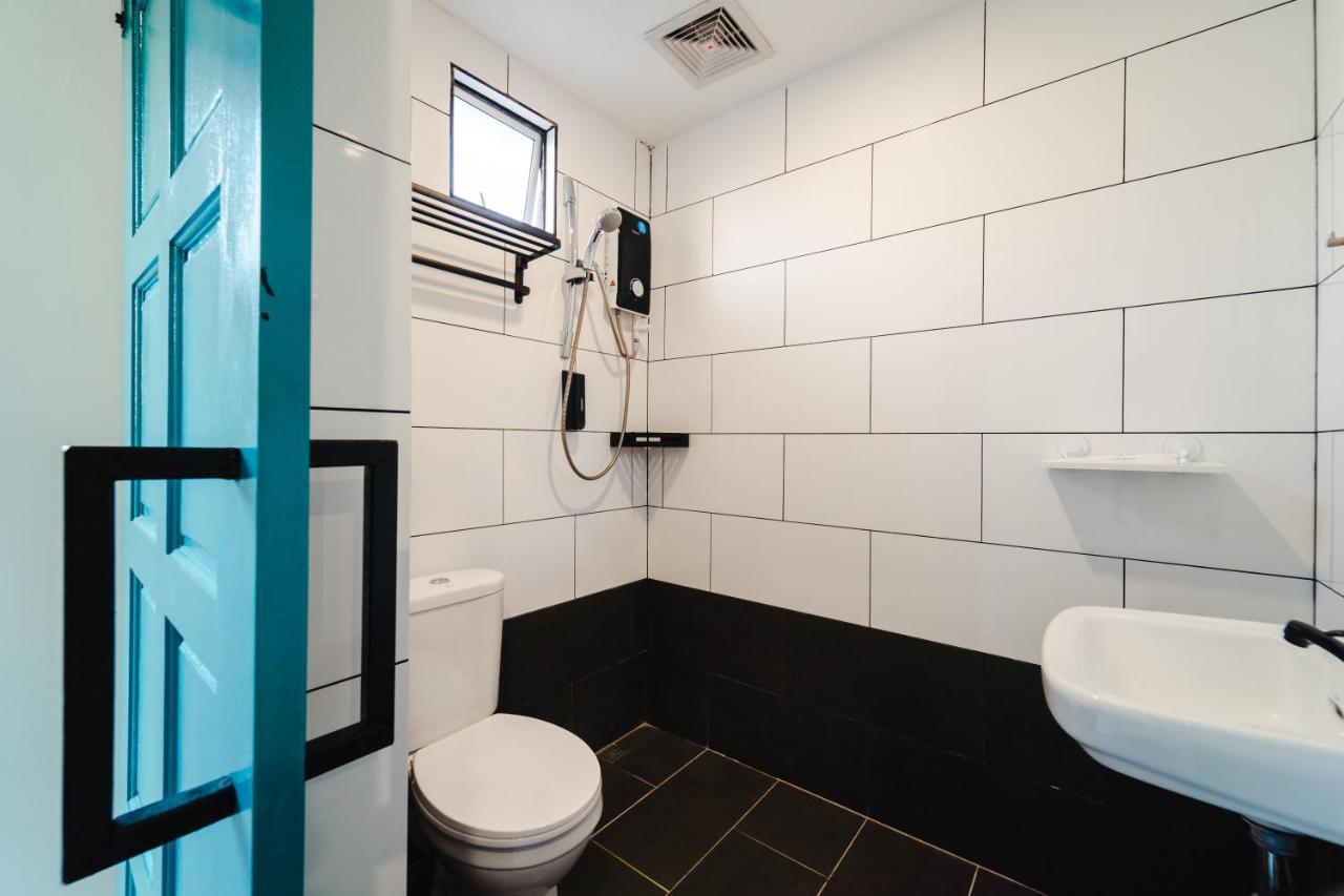 Auberge de jeunesse Perfect Hub Semporna Extérieur photo